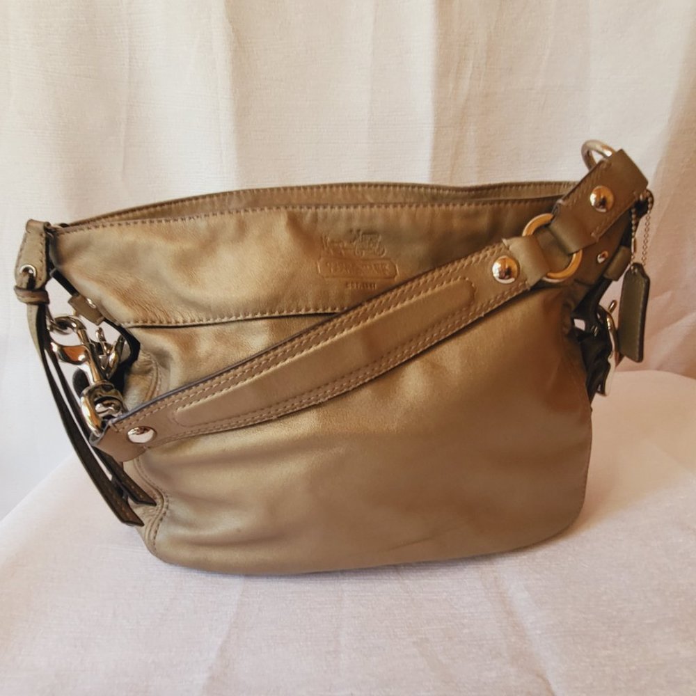 COACH Zoe Honey Mustard Yellow Shiny Liquid Patent Leather Hobo Bag F12735 - Picture 2 of 6